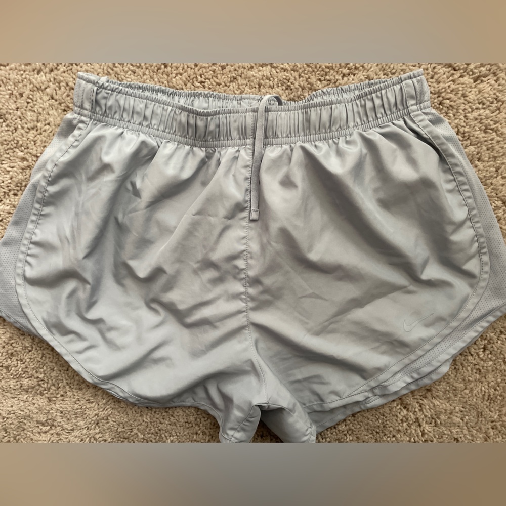 Nike Women’s Grey Running Shorts Size Large